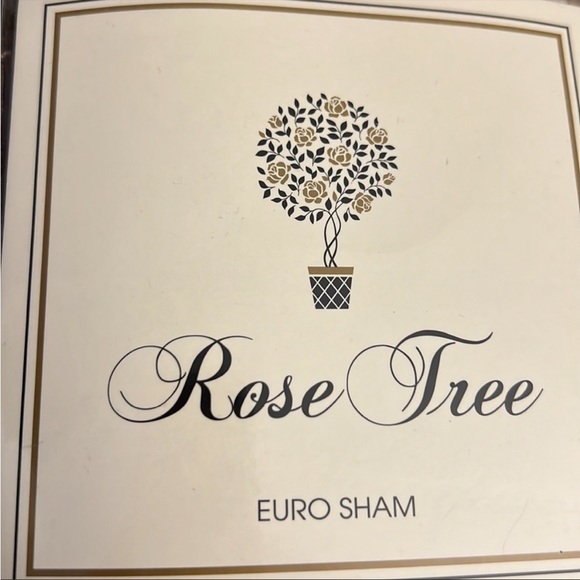 AUDREY. ROSE. TREE - Picture 3 of 6